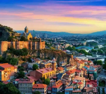 10 أسباب لزيارة جورجيا هوليدي وي للسياحة والسفر